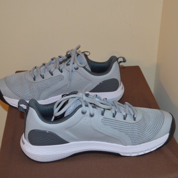 NWOT Under Armour 9 Gray Sneakers Charged Commit TR 3 - Picture 4 of 8